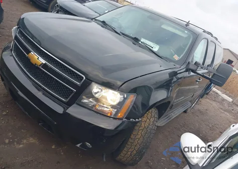 2012 Chevrolet Suburban K2500 Lt из США, поврежденный, VIN 1GNWKMEGXCR232792